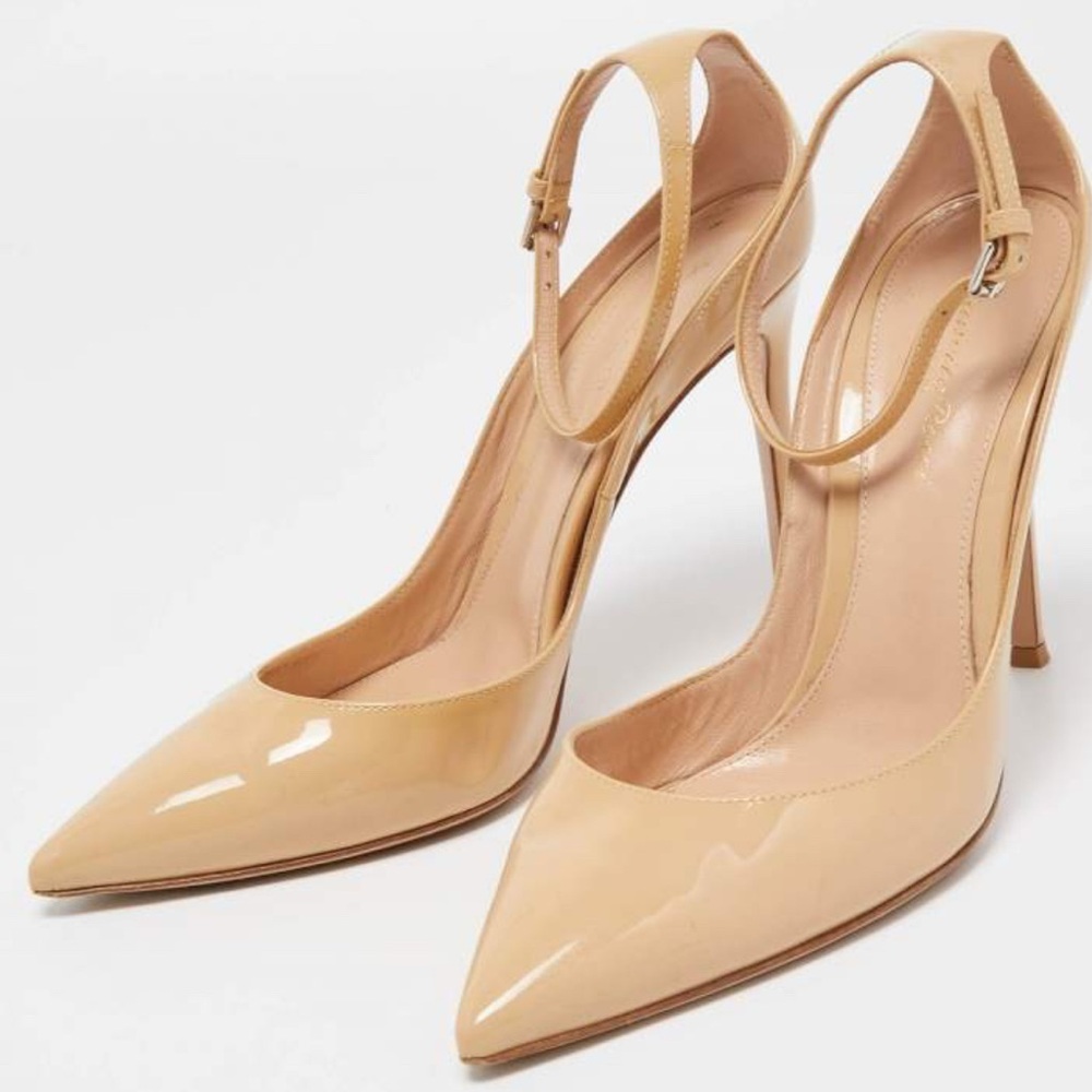 Gianvito Rossi Nude Patent Leather Heels with Ankle Strap